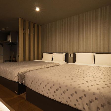 Grand Base Hakata Station Aparthotel Fukuoka  Exteriör bild